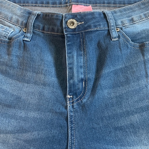 Hydraulic Straight legged Jeans - Picture 4 of 7